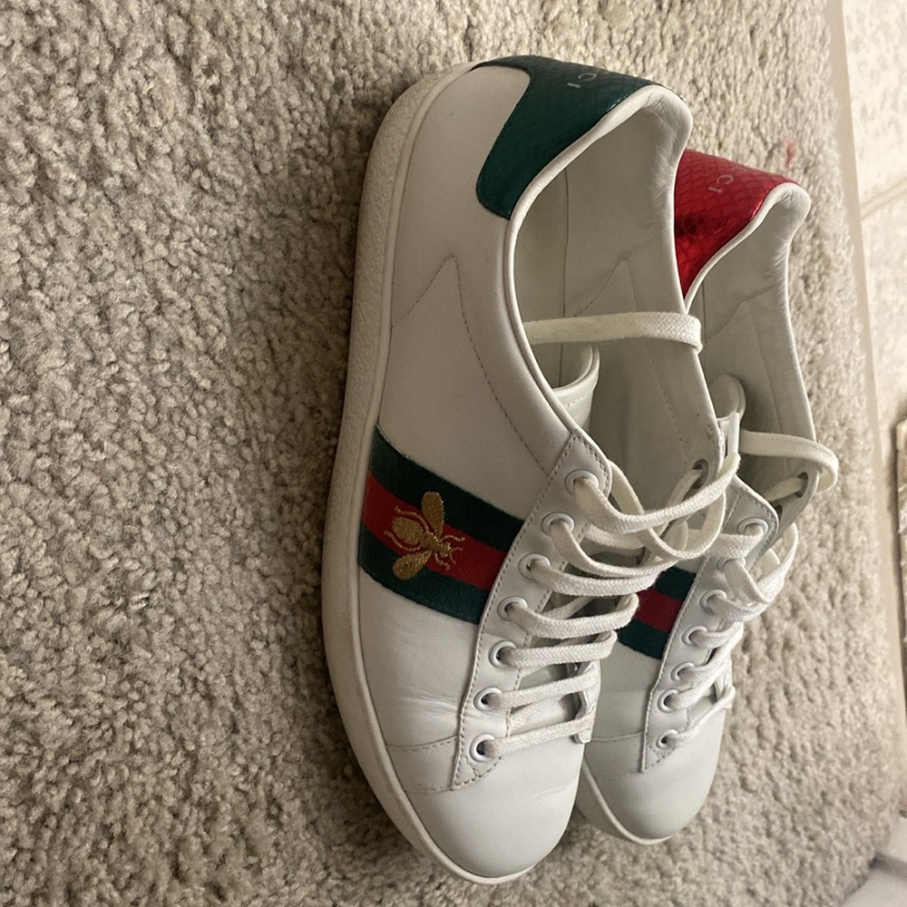 Gucci Ace Bee Sneakers - Picture 5 of 6